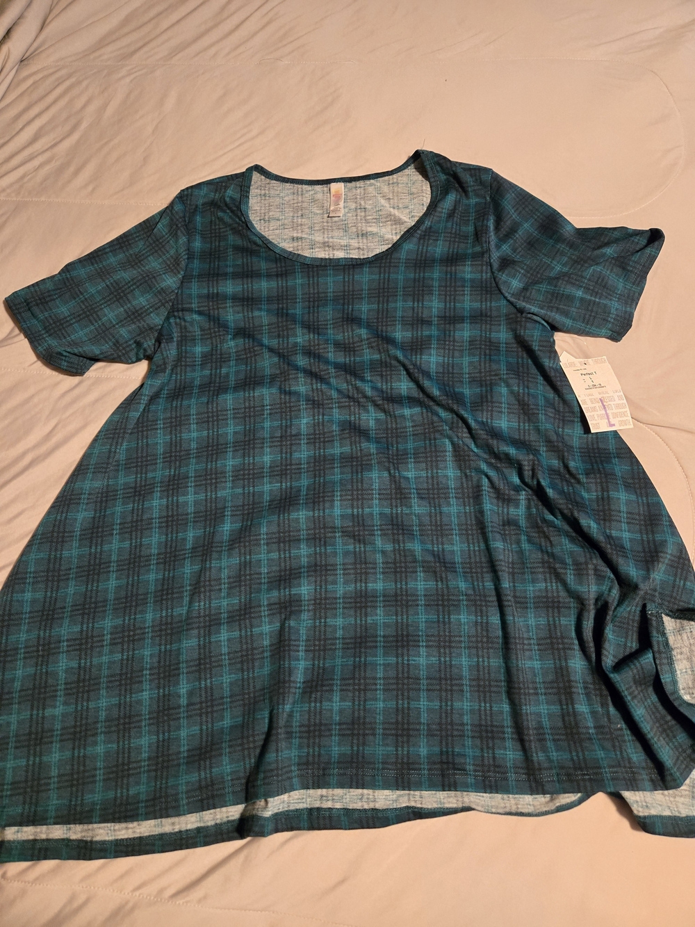 LuLaRoe Plaid Perfect Tee